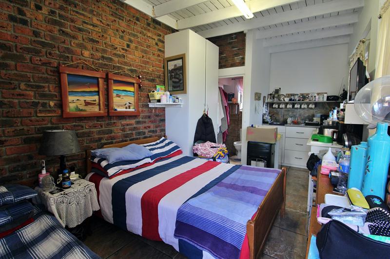 5 Bedroom Property for Sale in Fraaiuitsig Western Cape